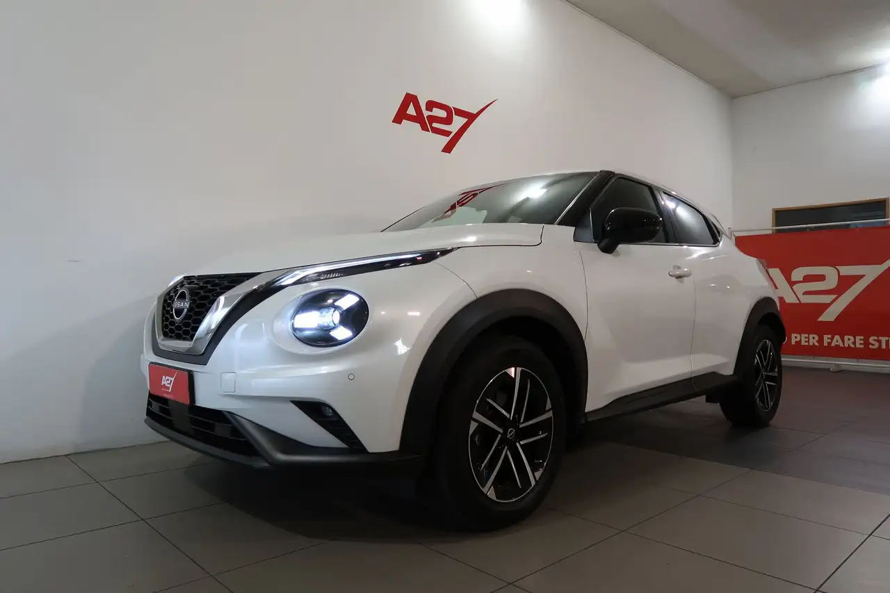 Nissan Juke Juke 1.0 dig-t N-Connecta 114cv dct — photo 1 of 40