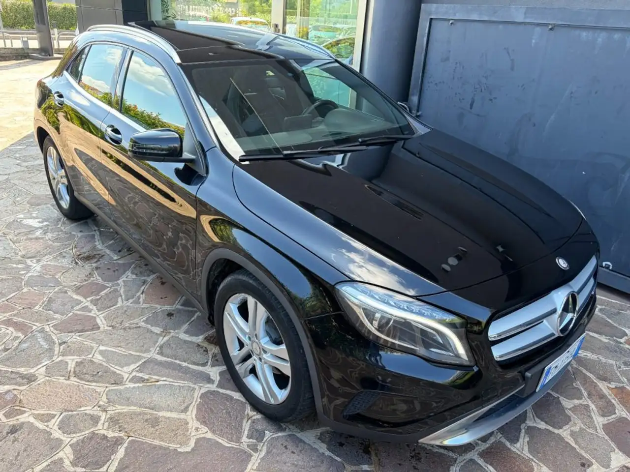 Mercedes-Benz GLA 200 d Automatic Sport 136cv — photo 1 of 12