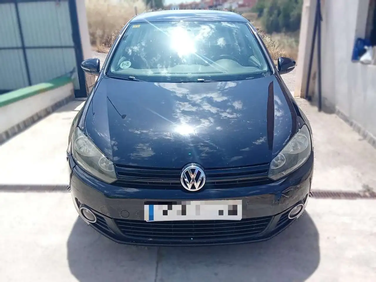 Volkswagen Golf Plus 1.6TDI Advance BMT — photo 1 of 9