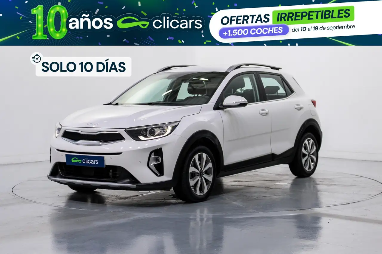 Kia Stonic 1.0 T-GDi MHEV Drive 100 — photo 1 of 36