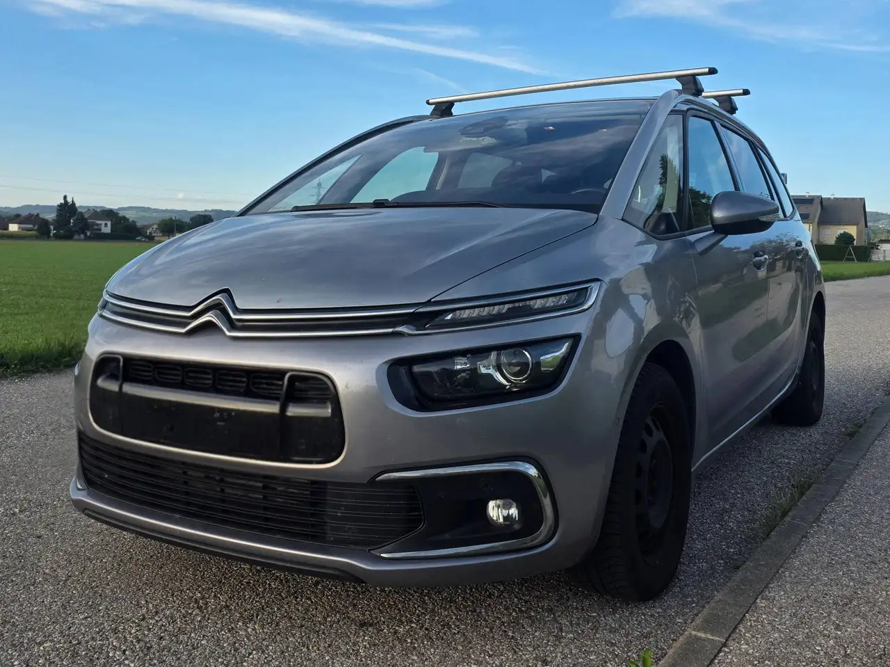 Citroen C4 SpaceTourer C4 Spacetourer BlueHDi 130 S — photo 1 of 9