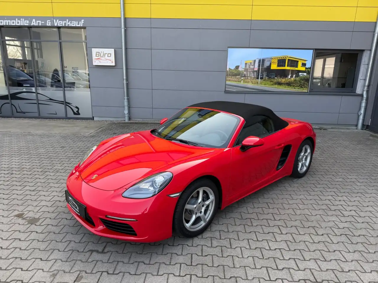 Porsche Boxster 718/LEDER/XENON/KLIMA/SCHALTER/* — photo 1 of 25