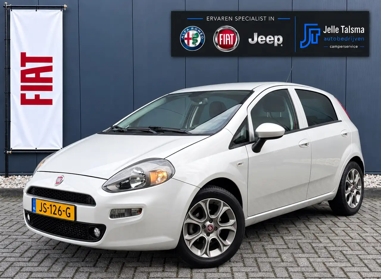 Fiat Punto Evo 0.9 TwinAir Lounge | Cruise control | PDC | Airco — photo 1 of 24