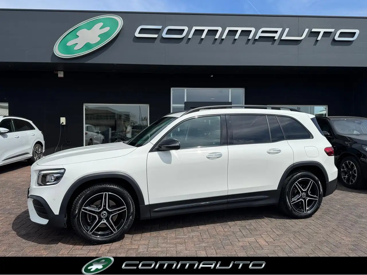 Mercedes-Benz GLB 200 d Automatic Premium — photo 1 of 15