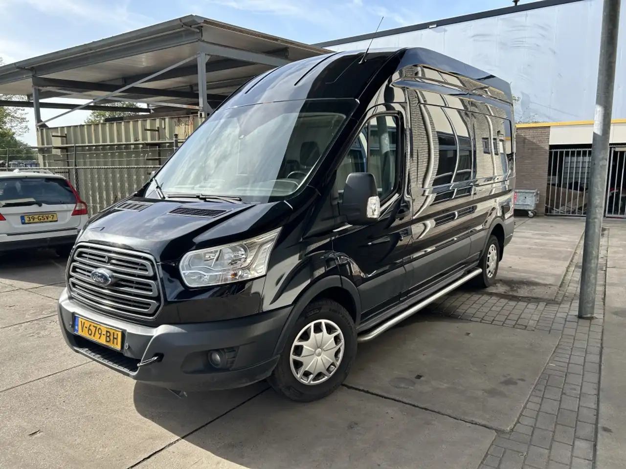 Ford Transit 350 2.0 TDCI L3H2 MOTOR SCHADE DEFECT — photo 1 of 14