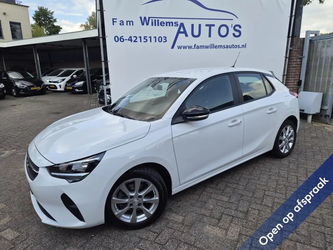 Opel Corsa 1.5 D Edition — photo 1 of 33