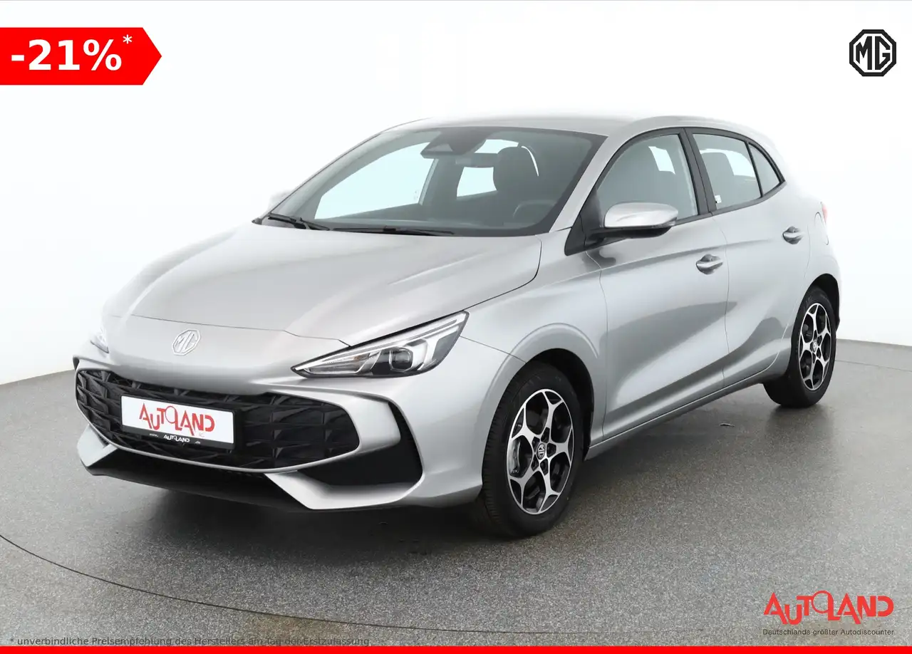 MG MG3 1.5 Comfort LED Navi Kamera — photo 1 of 30