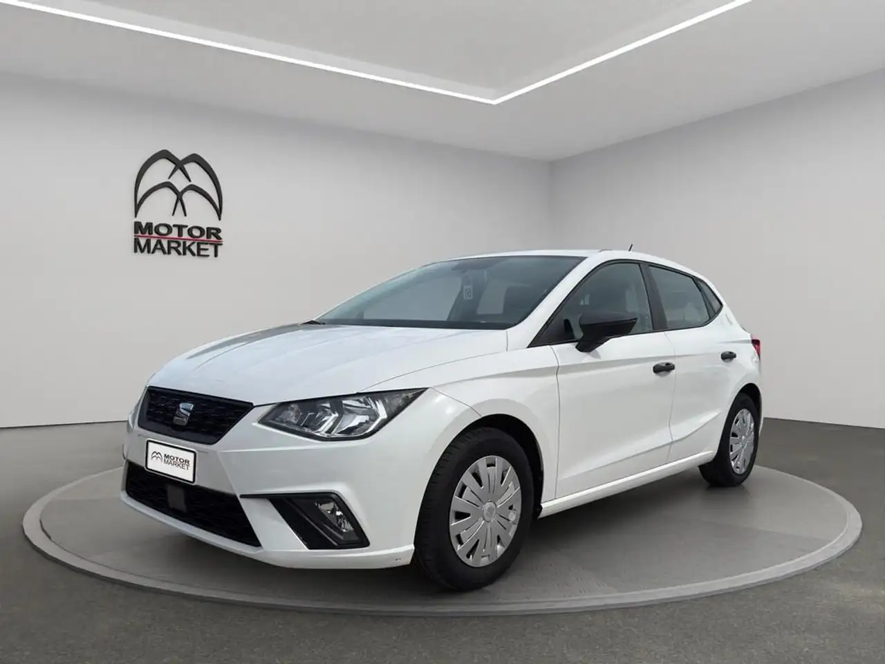 SEAT Ibiza 1.0 tgi Reference 90cv my19 — photo 1 of 15