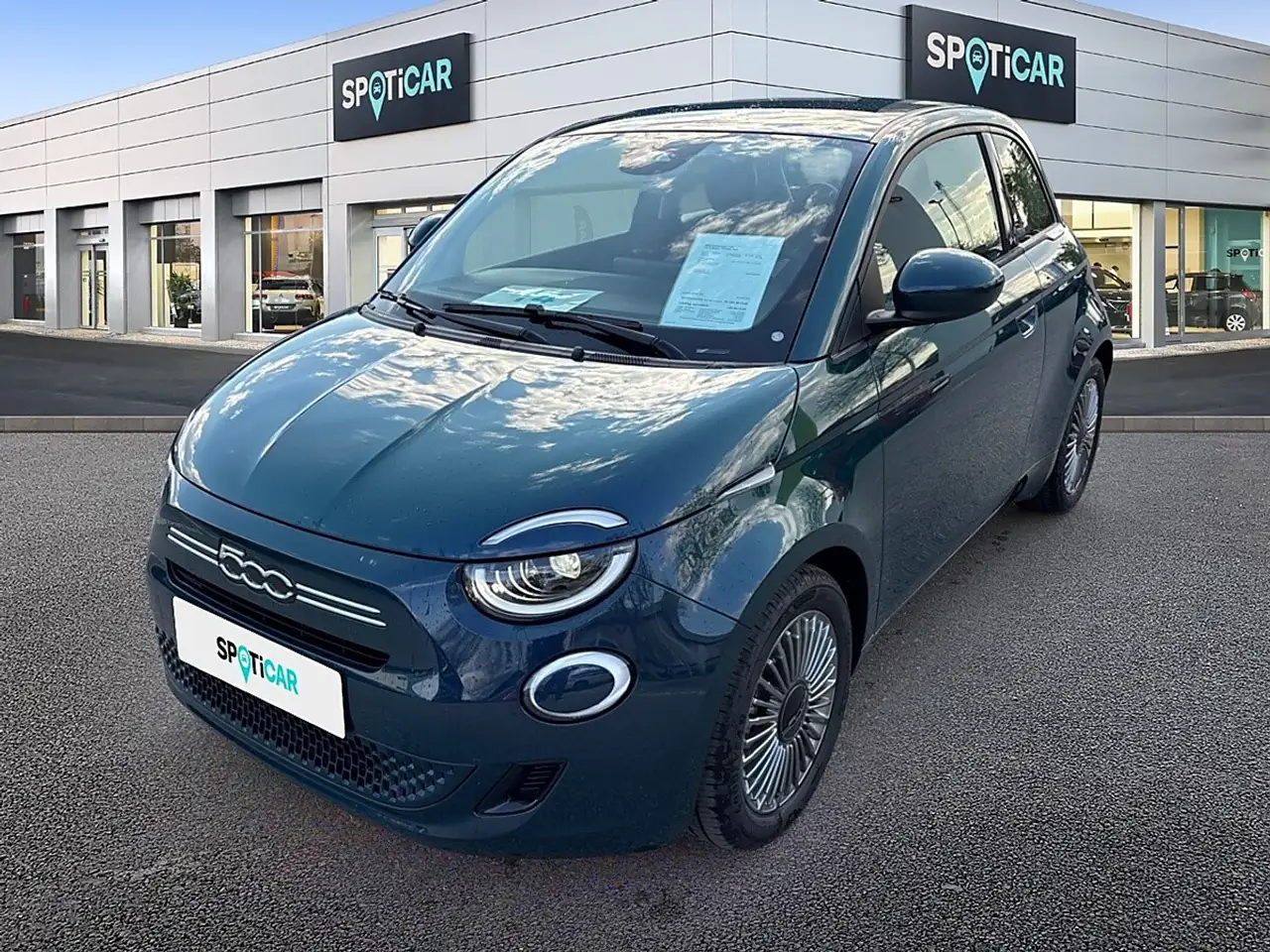Fiat 500 Hatchback Hybrid Torino — photo 1 of 18