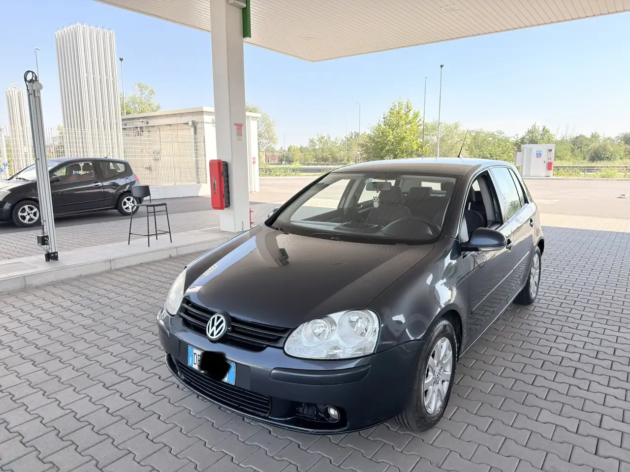 Volkswagen Golf 5p 1.6 Comfortline bi-fuel G — photo 1 of 12