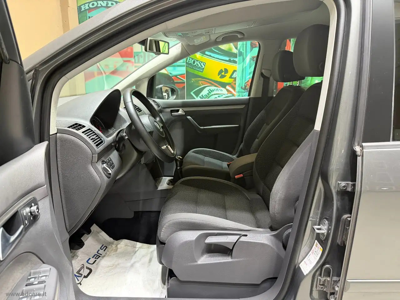 2015 Volkswagen Touran Business 1.6 TDI Comfortline BMT *7 POSTI*, photograph 5