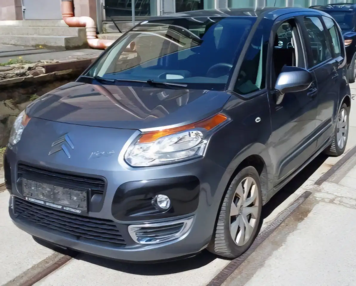 Citroen C3 Picasso 1,6 HDi 90 Comfort Airdream — photo 1 of 8