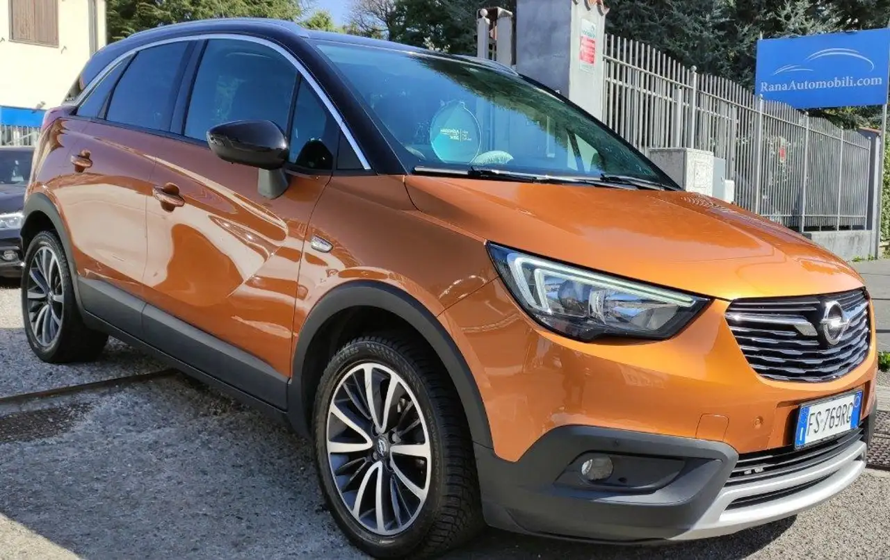 Opel Crossland X 1.5 ecotec Innovation — photo 1 of 13