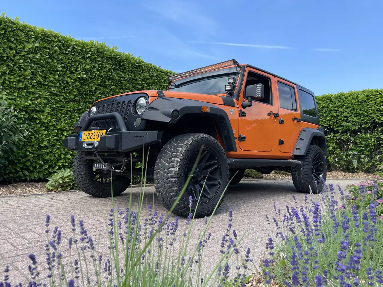 Jeep Wrangler Unlimited Hard-Top 3.6 Automatik Sahara — photo 1 of 18