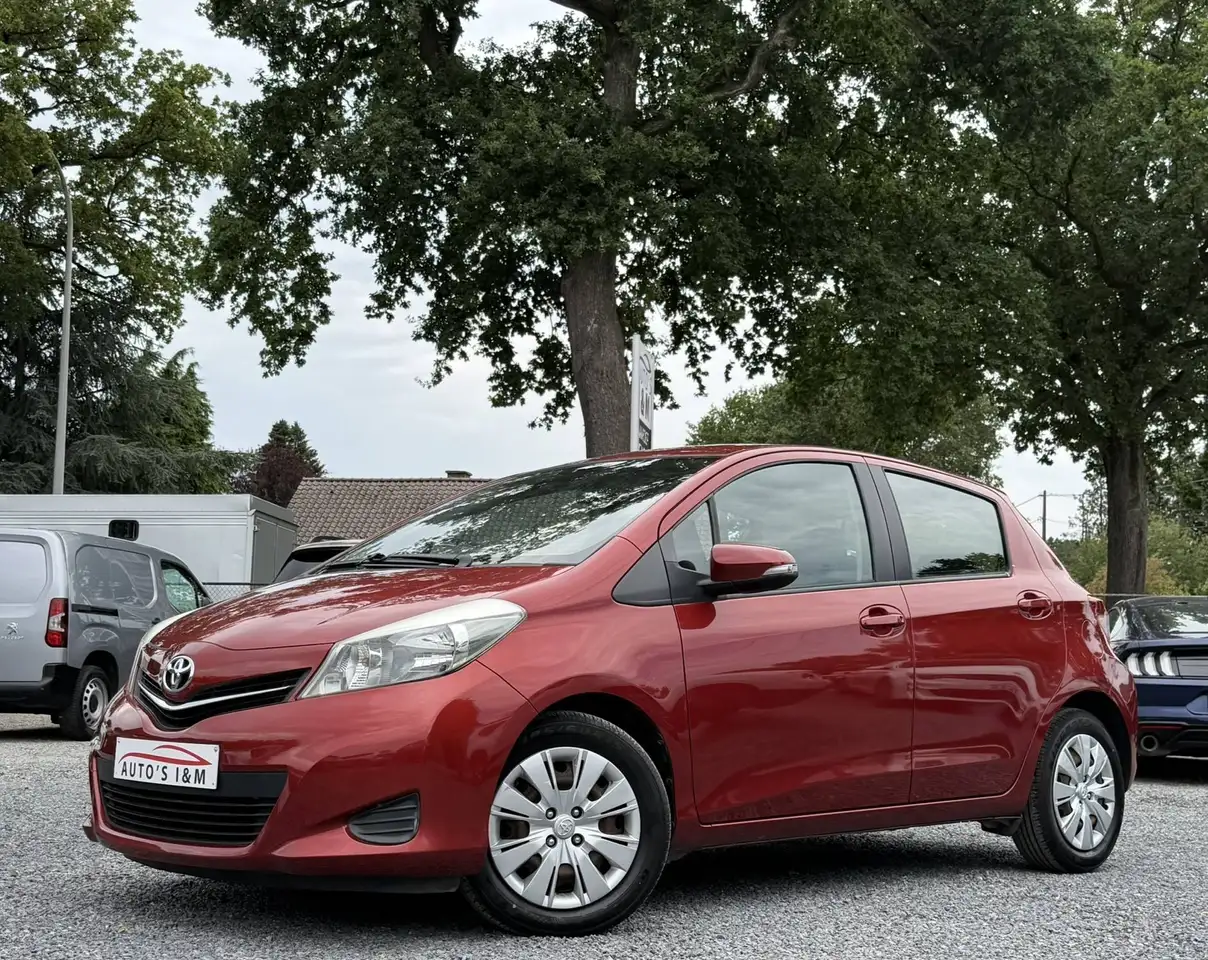 Toyota Yaris 1.33i VVT-i Benzine Camera Airco Sensoren Garantie! — photo 1 of 13