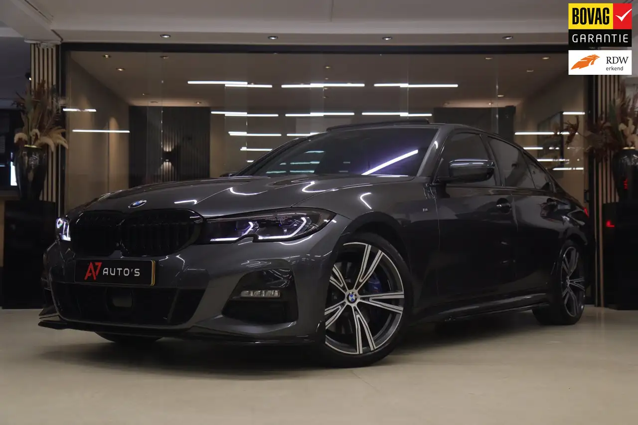 BMW 330 3-serie 330i High Executive M PAKKET /LASER/PANO/S — photo 1 of 40