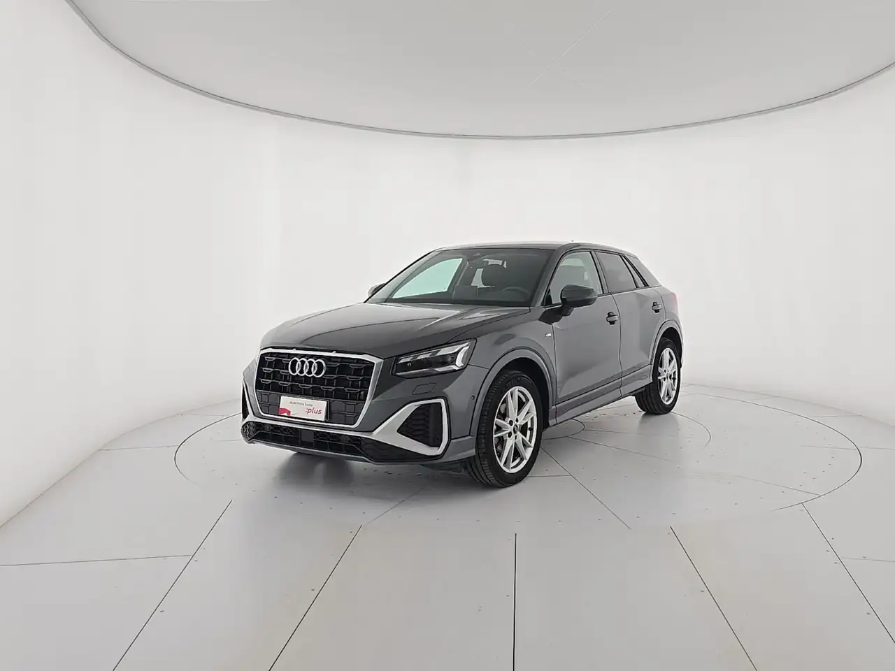 Audi Q2 Q2 35 1.5 tfsi S line edition s-tronic — photo 1 of 15