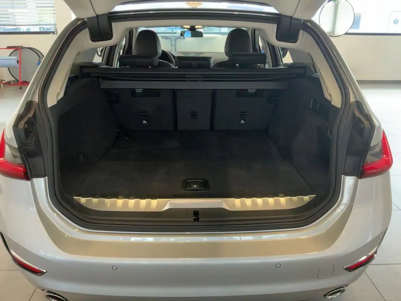 2021 BMW 330 e Luxury Line*erst echte 460km*NEUWERTIG*, photograph 8