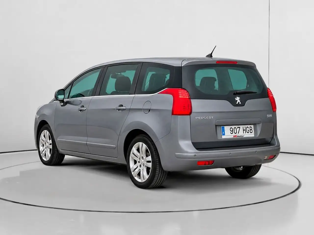 2011 Peugeot 5008 1.6HDI Premium 112, photograph 5