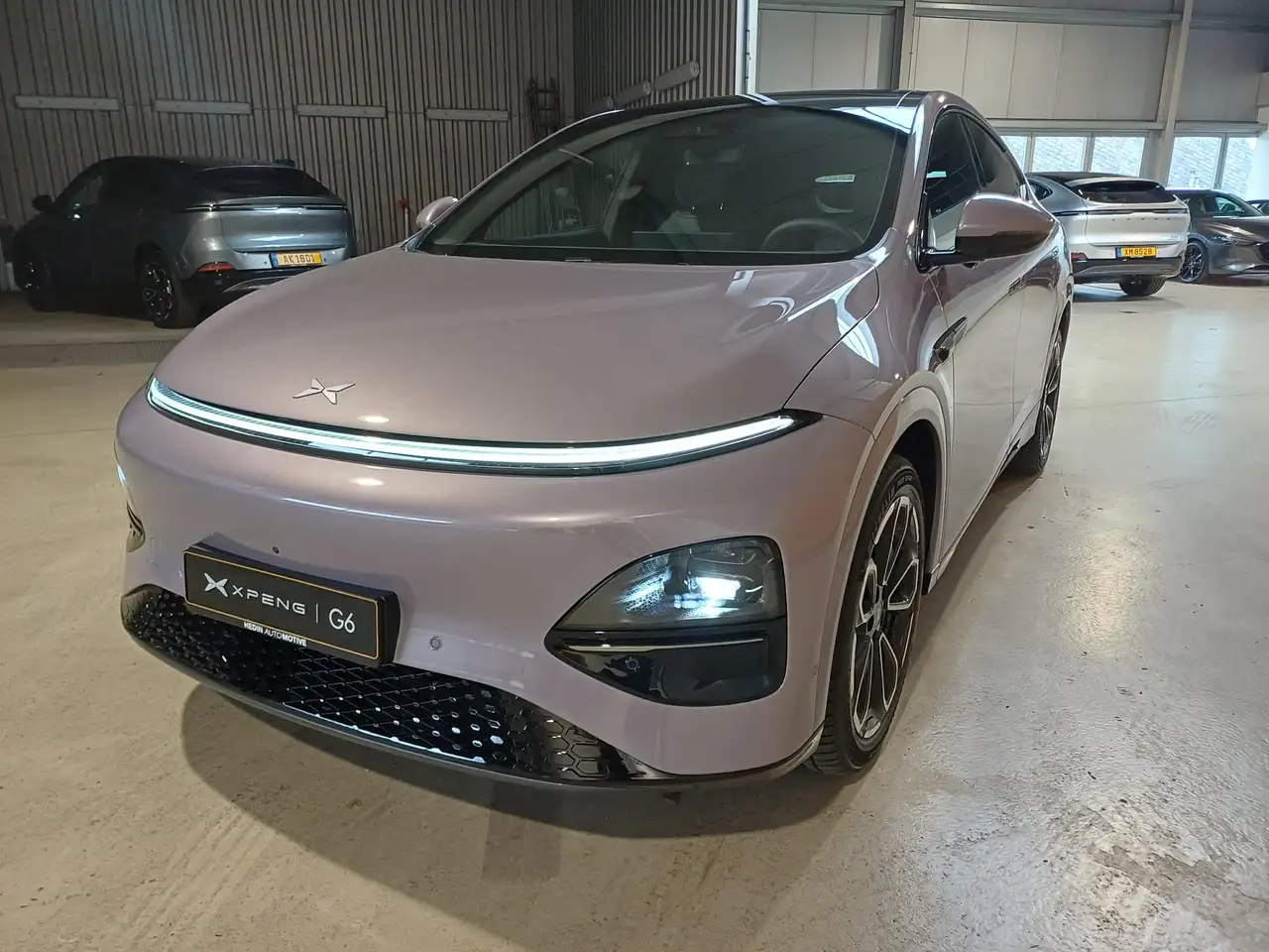 Xpeng G6 New AWD Performance BEV 81KWH Performance AWD — photo 1 of 10