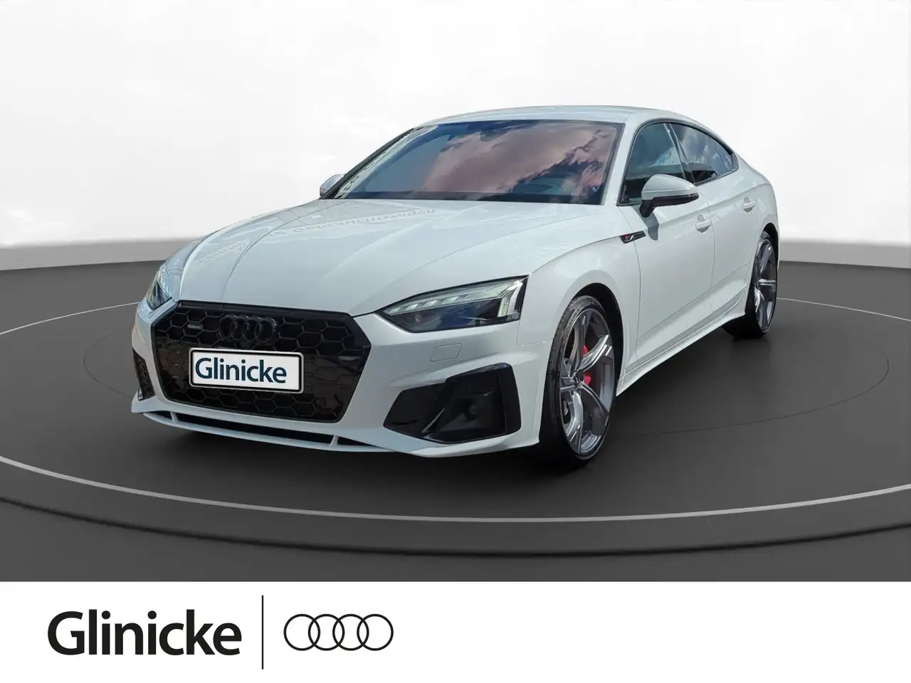 Audi A5 40 TDI quattro S line — photo 1 of 13