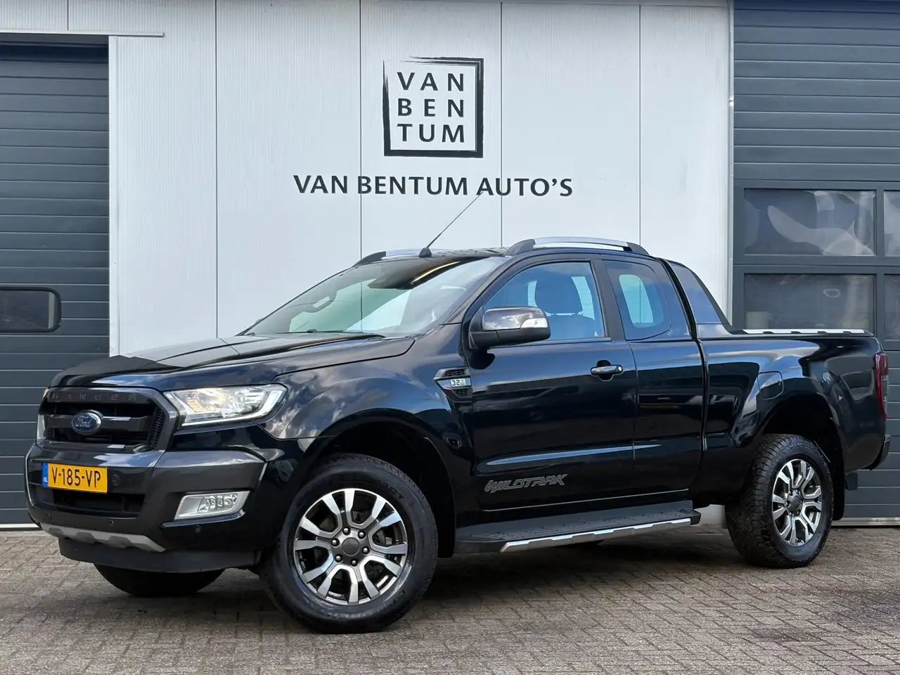 Ford Ranger 3.2TDCi 200pk Wildtrak Supercab 4x4 Clima Camera A — photo 1 of 30