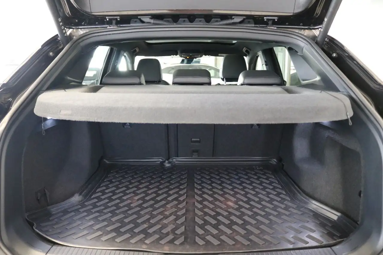 2022 Volkswagen ID.4 Pro Performance Wärmep. Pano HUD Matrix 97%, photograph 10