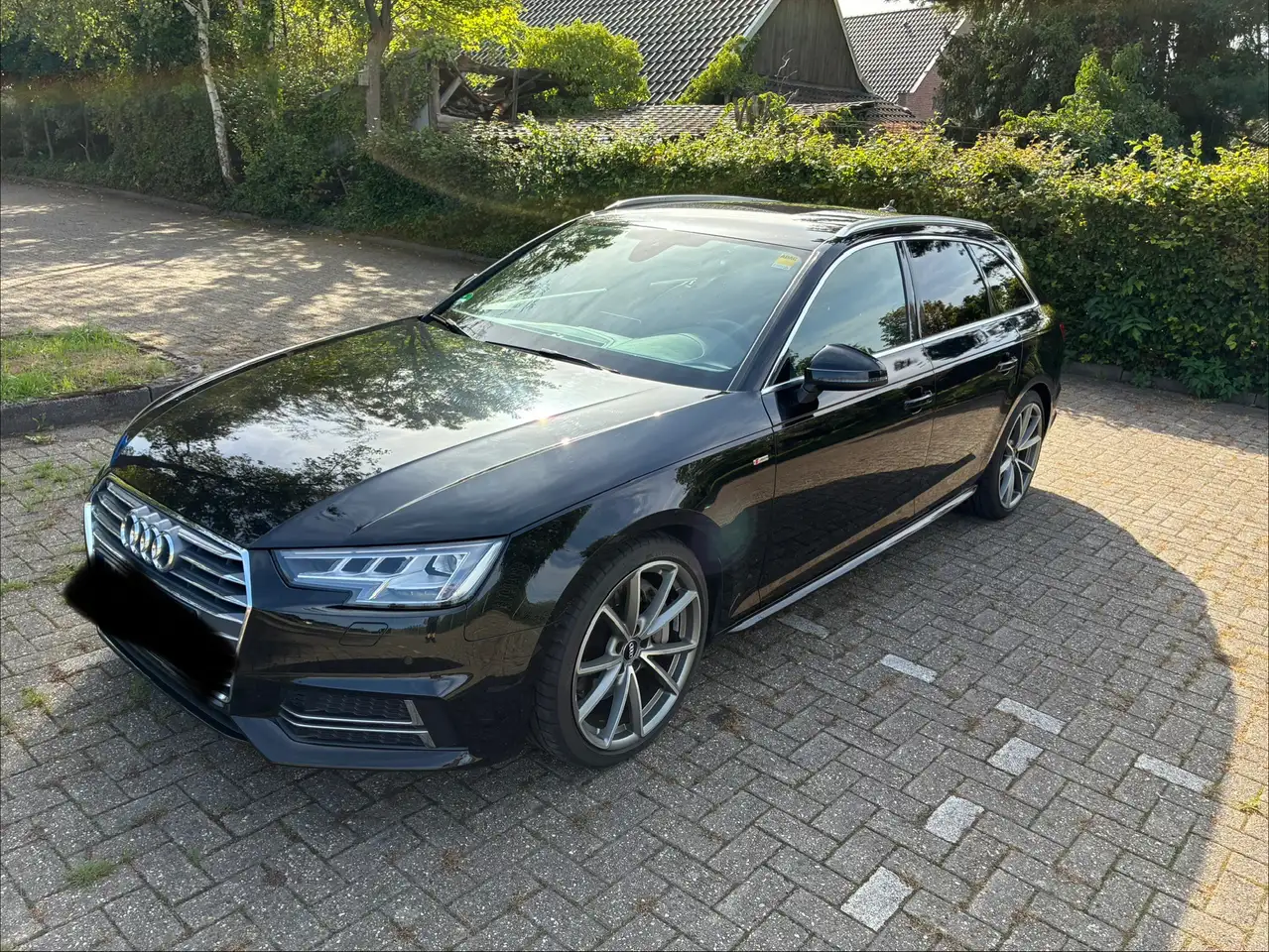 Audi A4 A4 Avant Avant 2.0 TFSI quattro sport — photo 1 of 26