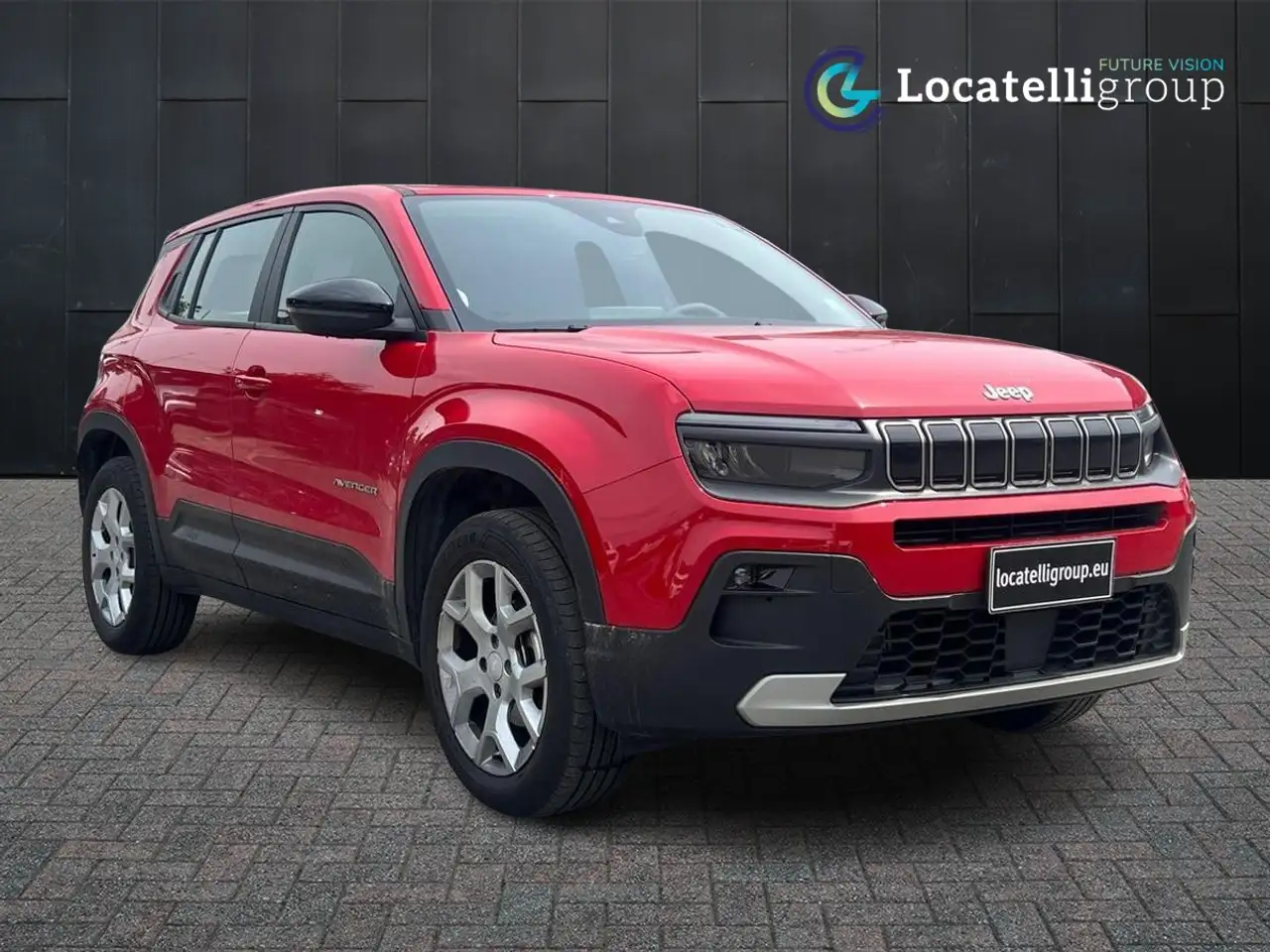 Jeep Avenger 1.2 Turbo e-Hybrid MHEV Altitude — photo 1 of 15