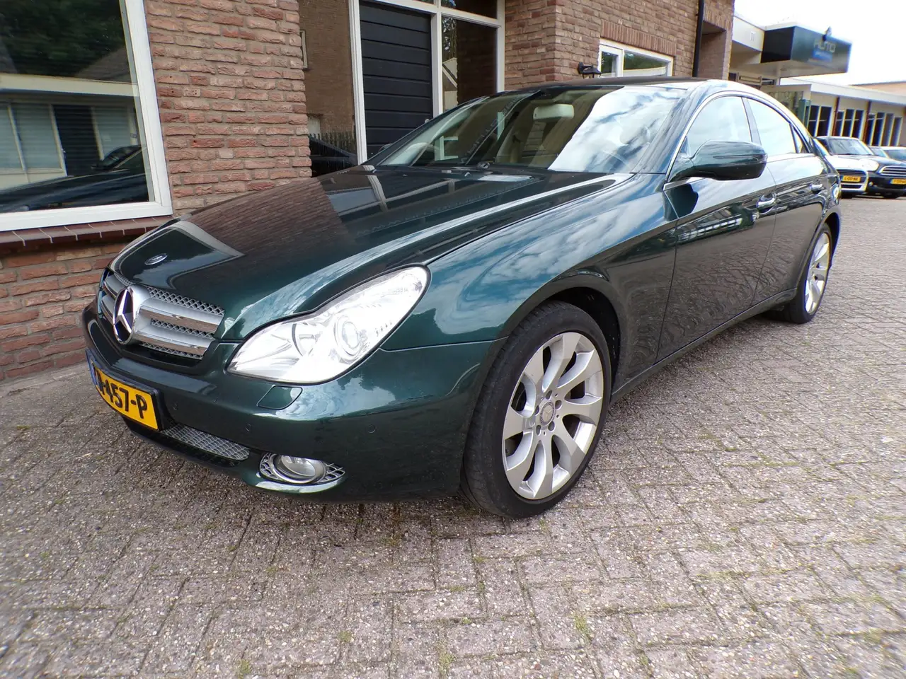 Mercedes-Benz CLS 350 CGI Prestige Plus — photo 1 of 25