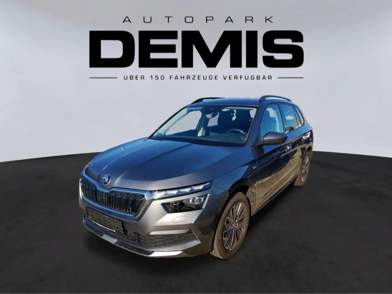 Skoda Kamiq Tour DSG/VIRTUALCPT/TEMP/PDC/KESSY/SHZ/EHK — photo 1 of 11