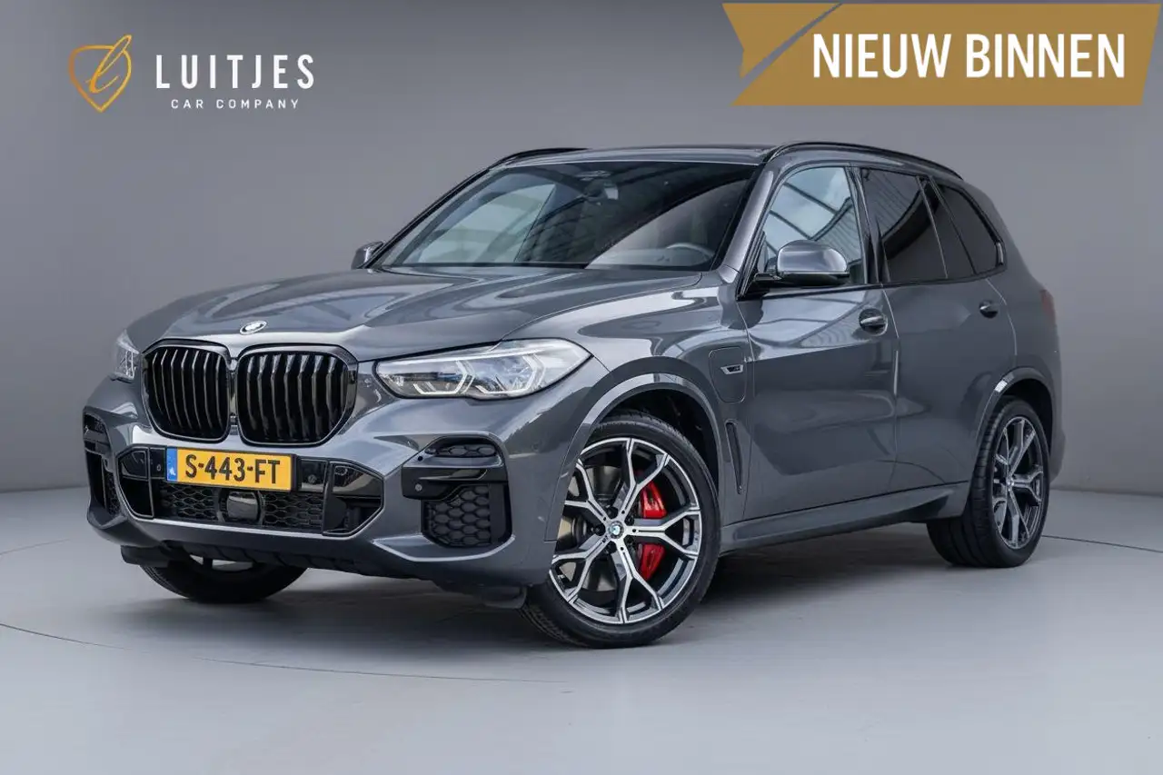 BMW X5 xDrive45e M-Sport Dravitgrau|BTW|Pano|Laser|Elek-T — photo 1 of 40