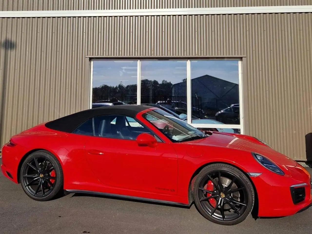 Porsche 991 Carrera 4S Cabriolet PDK 420 cv — photo 1 of 29