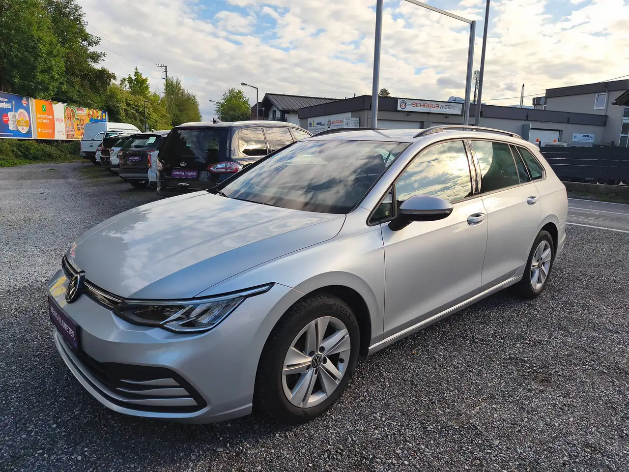 Volkswagen Golf Variant 2.0 TDI SCR Life,* Virtual, ACC, Navi, Ambiente-Licht,...* — photo 1 of 40
