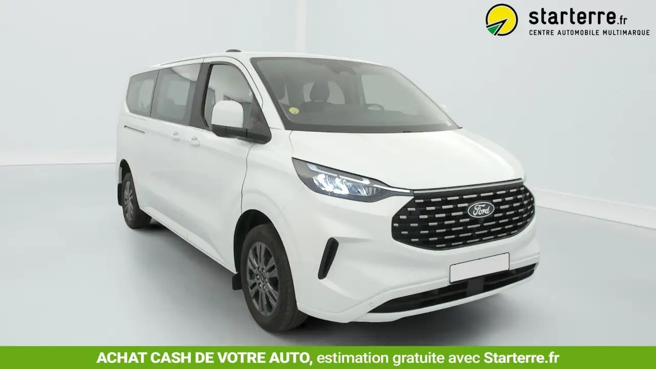 Ford Tourneo Custom 320 L2H1 2.0 EcoBlue 150 ch Titanium — photo 1 of 21