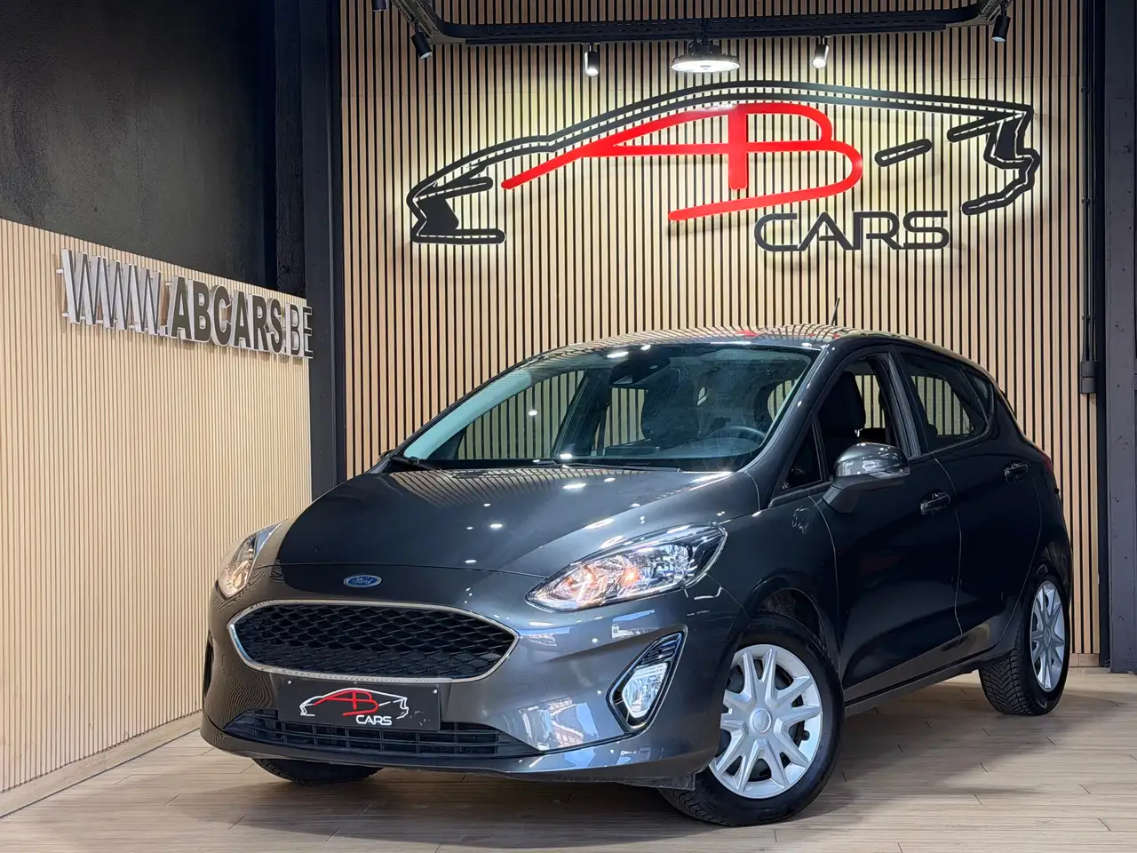 Ford Fiesta 1.0 * GARANTIE 12 MOIS * 1ER PROPRIETAIRE * — photo 1 of 19