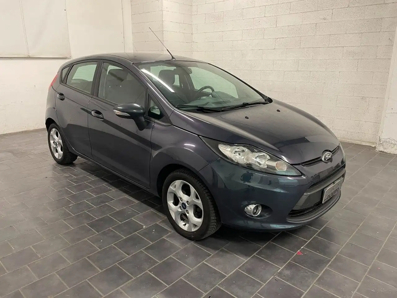 Ford Fiesta 1.4 TDCi 70CV 5 porte-UNIPRO — photo 1 of 15