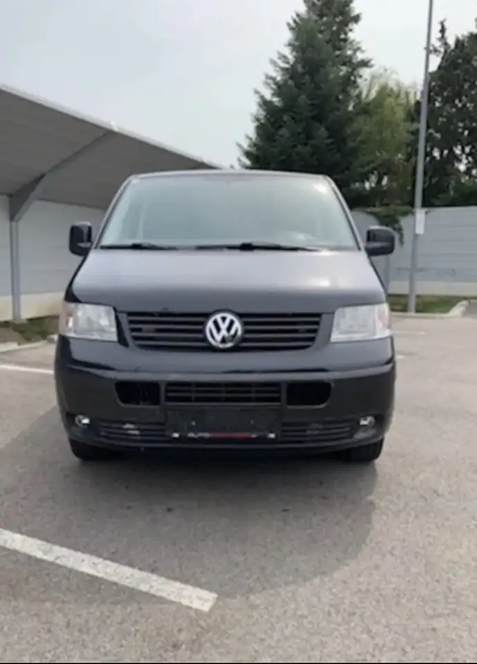 Volkswagen T5 Caravelle Comfort 2,5 TDI D-PF — photo 1 of 7