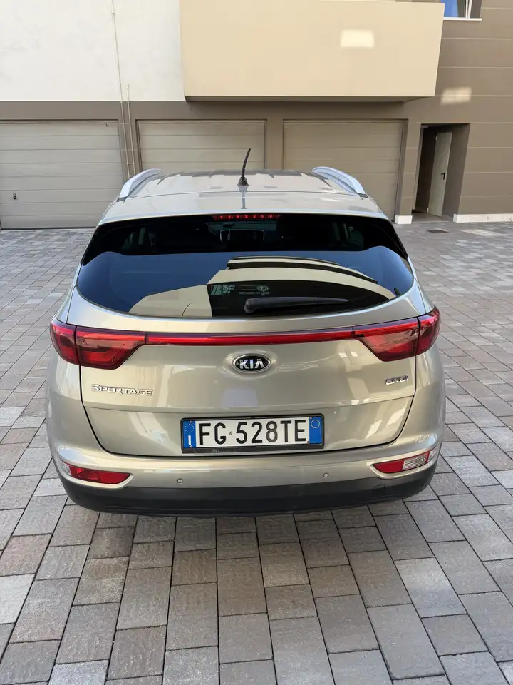 Kia Sportage 1.7 crdi Cool 2wd 115cv — photo 1 of 15