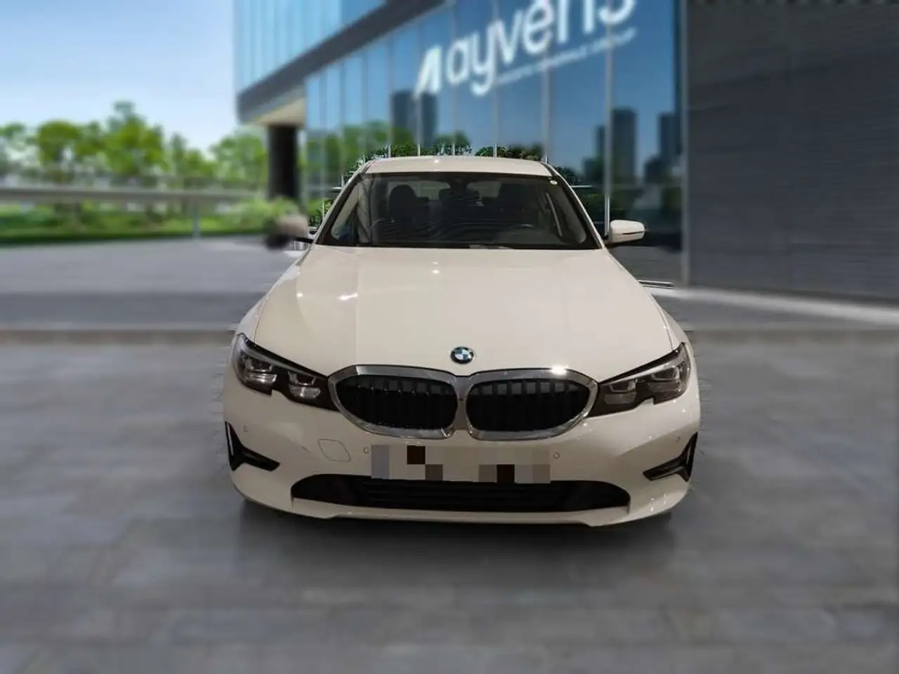 BMW 318 318dA — photo 1 of 7