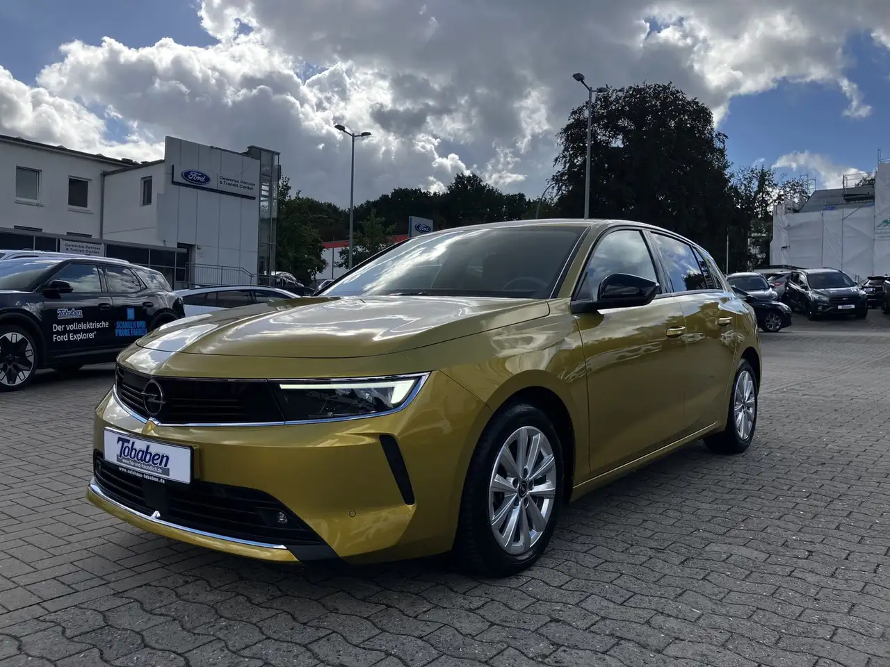 Opel Astra L 1.2 Turbo Business EditionSHZ+Lenkrd.Hzg — photo 1 of 23