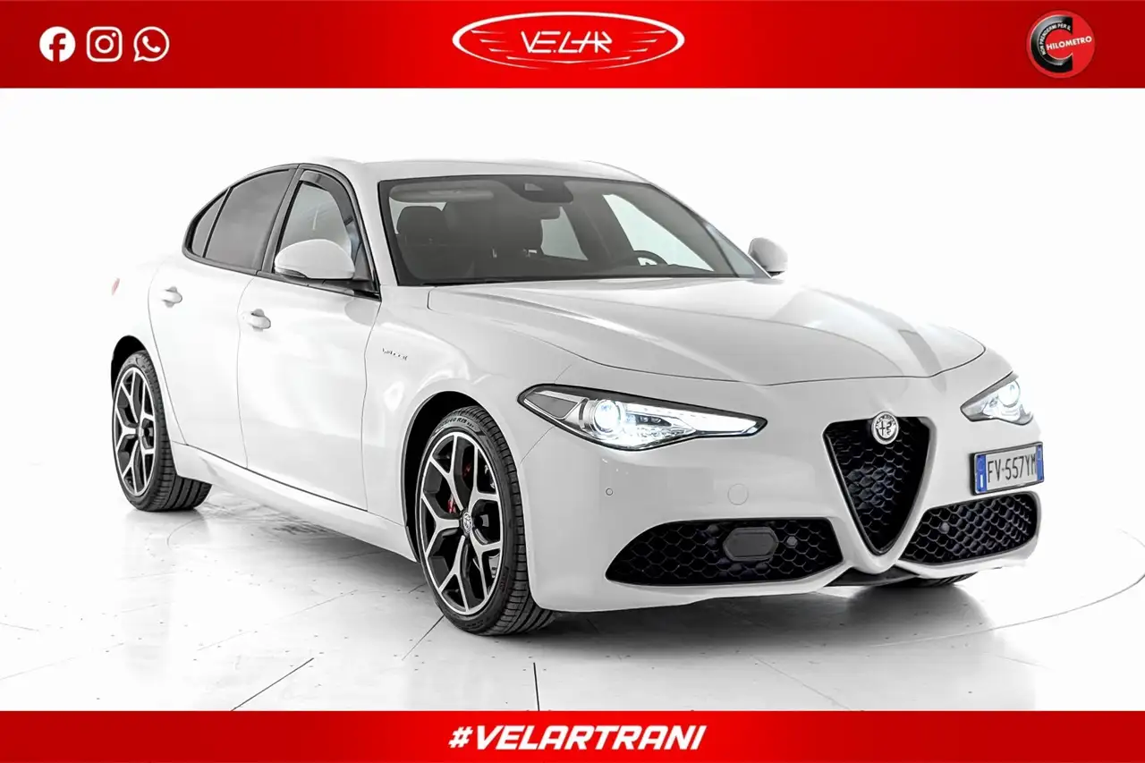 Alfa Romeo Giulia Giulia 2.2 Turbodiesel 210 CV AT8 AWD Q4 Veloce — photo 1 of 15