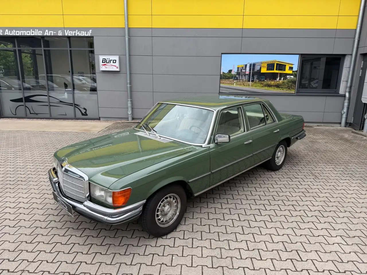 Mercedes-Benz 280 SE/ S KLASSE/AUTOMATIK/SCHIEBEDACH/H KENNZ* — photo 1 of 27