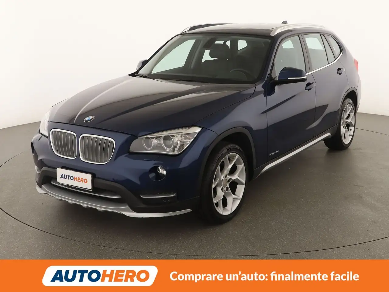 BMW X1 xDrive 18d X Line — photo 1 of 15
