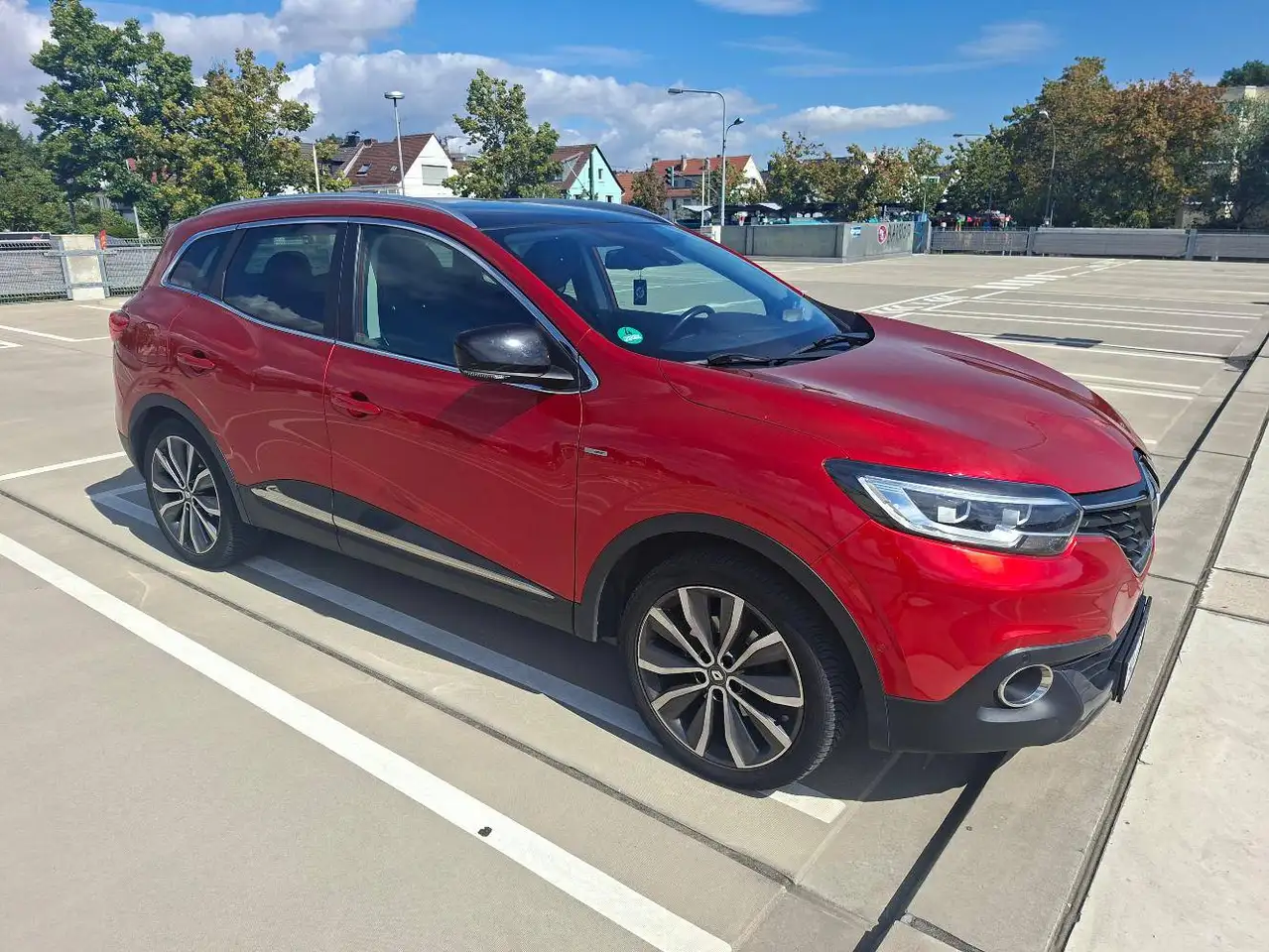 Renault Kadjar Kadjar Energy dCi 130 4x4 Bose Edition — photo 1 of 14