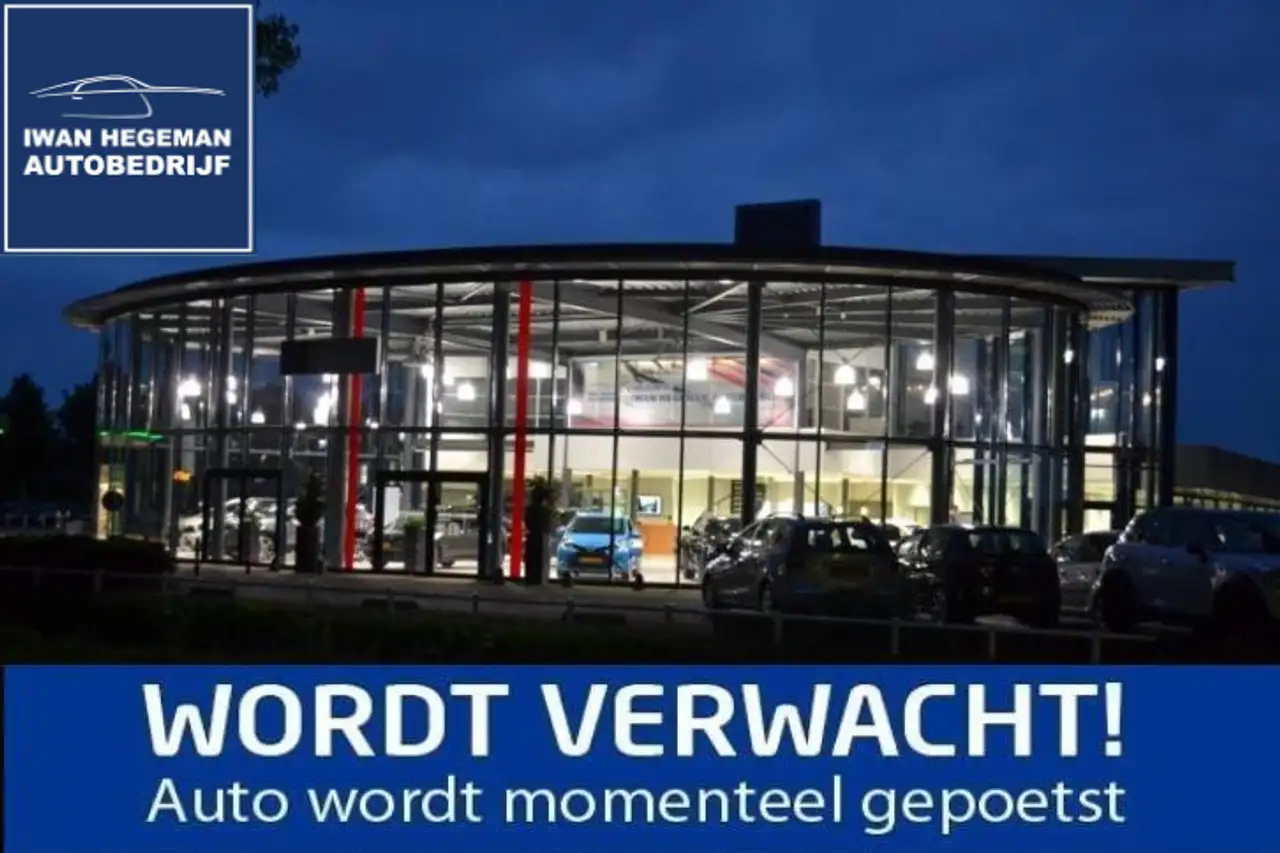 Peugeot 3008 1.6 HYbrid 225 Active Pack Business | Navigatie | — photo 1 of 4