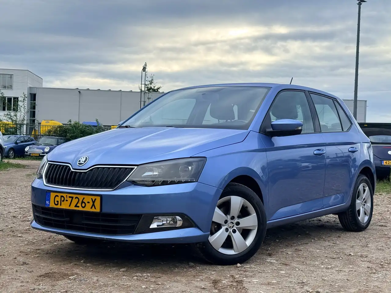 Skoda Fabia 1.2 TSI Ambition/ ZUINIG/ CRUISE — photo 1 of 40