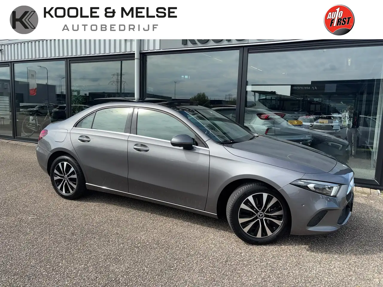Mercedes-Benz A 250 A e 218pk 8G-DCT, Luxury line, Pano dak — photo 1 of 25