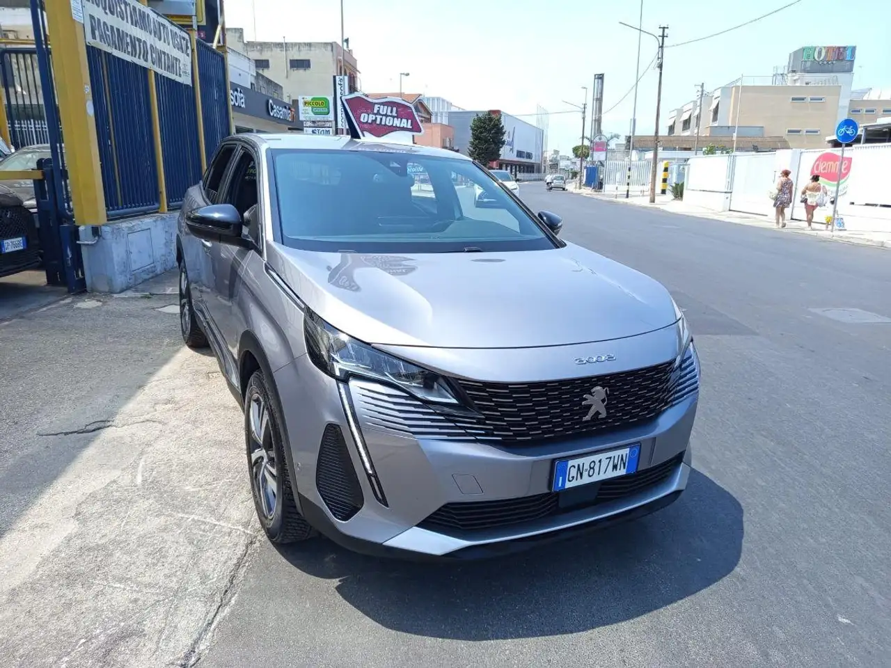 Peugeot 3008 BlueHDi 130 EAT8 S&S Allure — photo 1 of 15