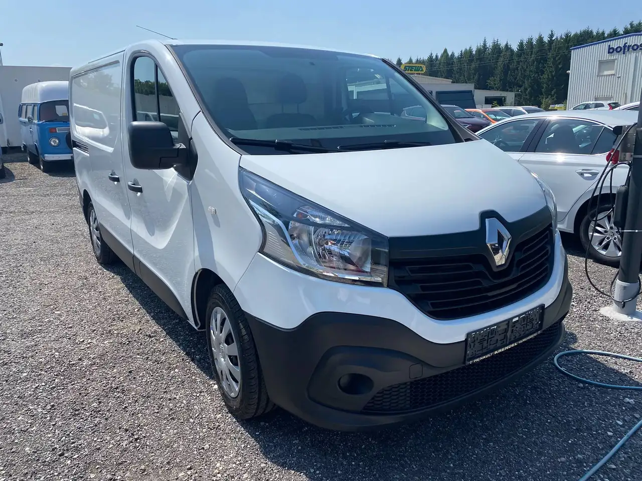 Renault Trafic L1H1 2,9t *Frischdienst-Kühler* Ust. Ausweisbar — photo 1 of 9